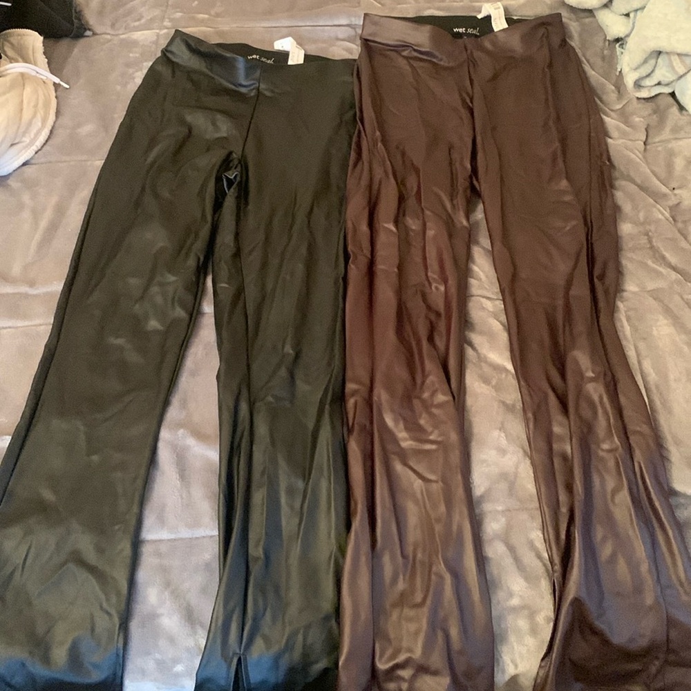 2 Fake leather flare pants